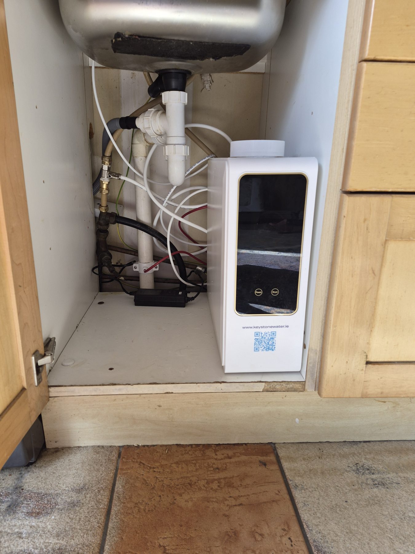 Digital control valve display on a water treatment system